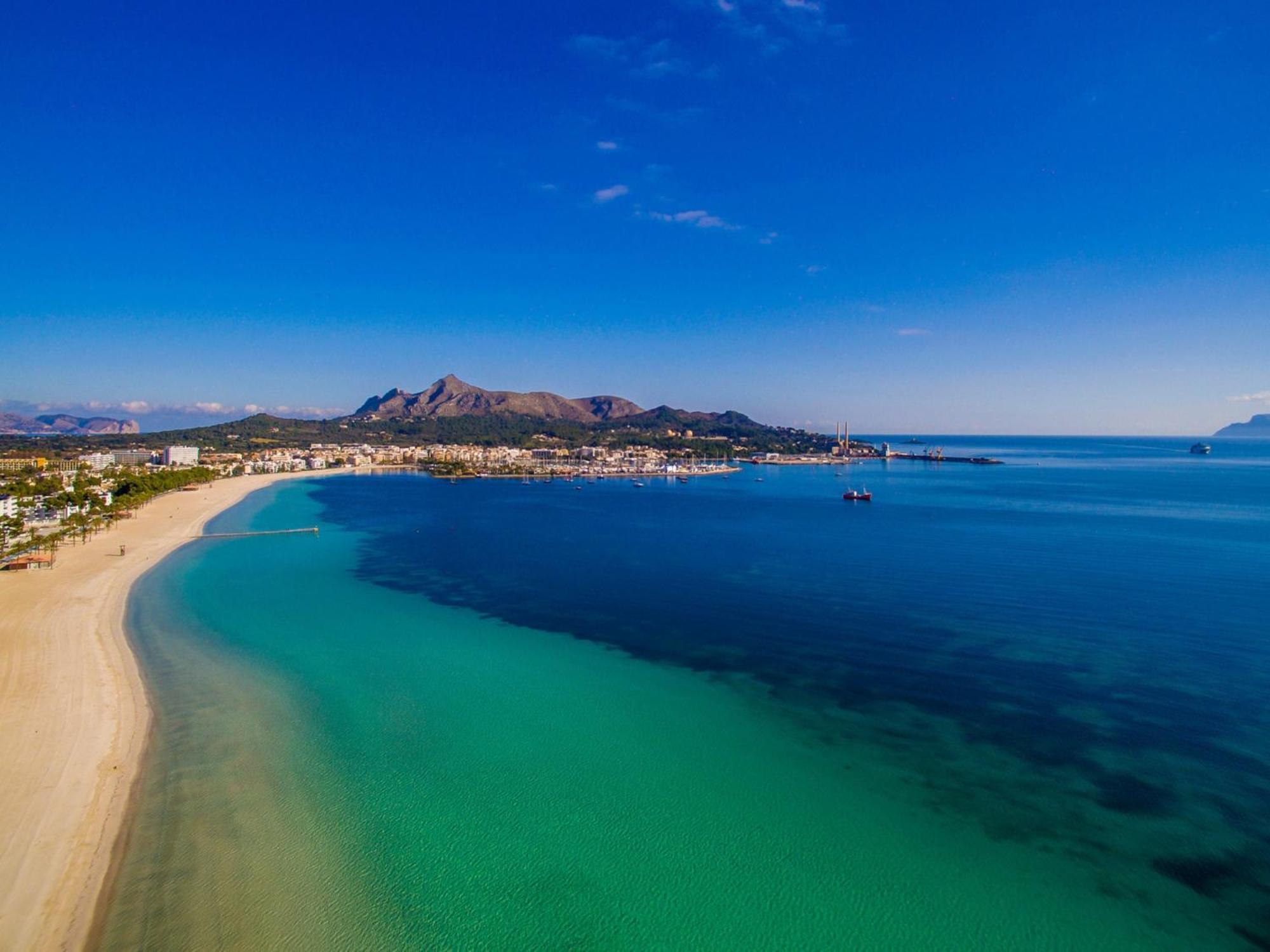 Beachfront With Sea Views Alcúdia