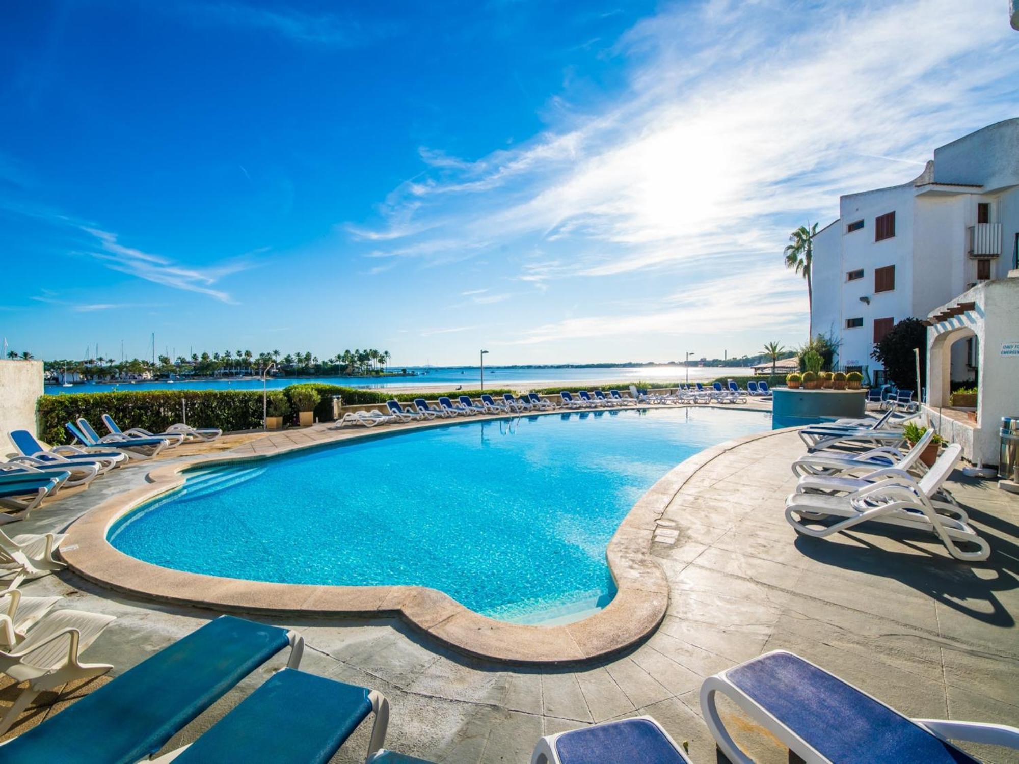 Apartment Beachfront With Sea Views Alcúdia